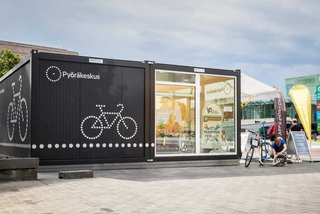 Event and exhibition containers